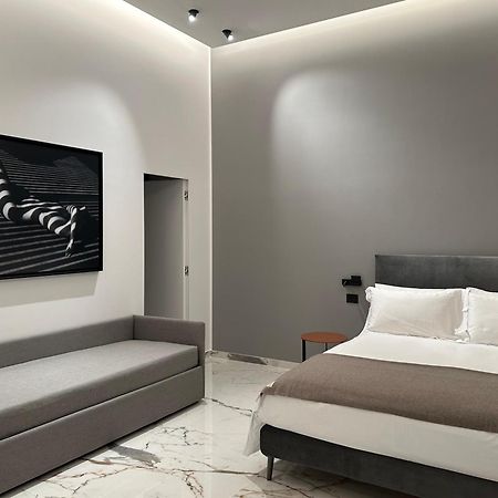 Insogno Suites Наполи Екстериор снимка