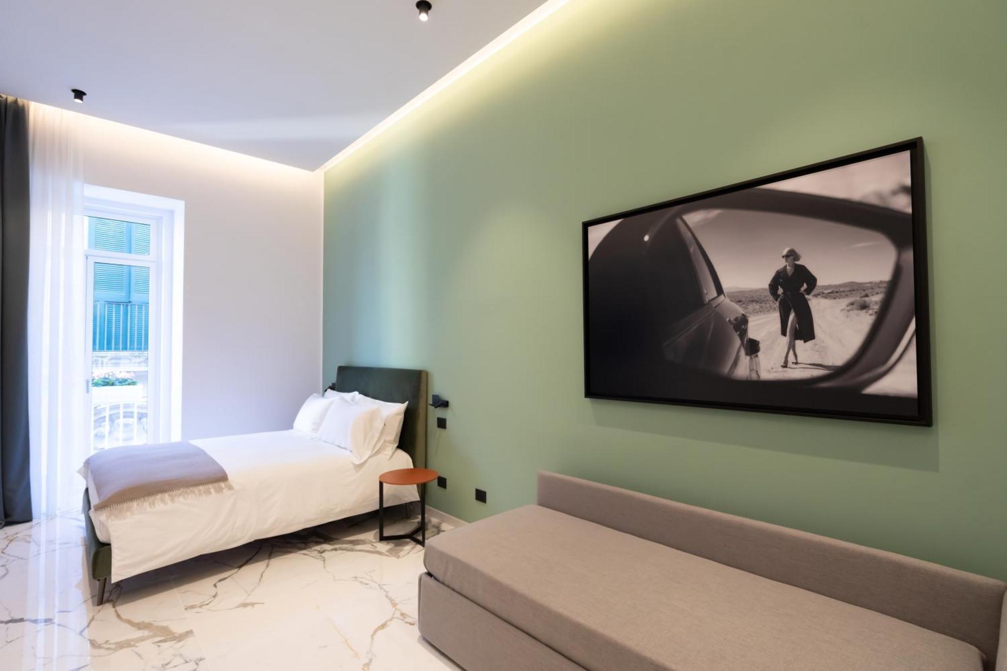 Insogno Suites Наполи Екстериор снимка